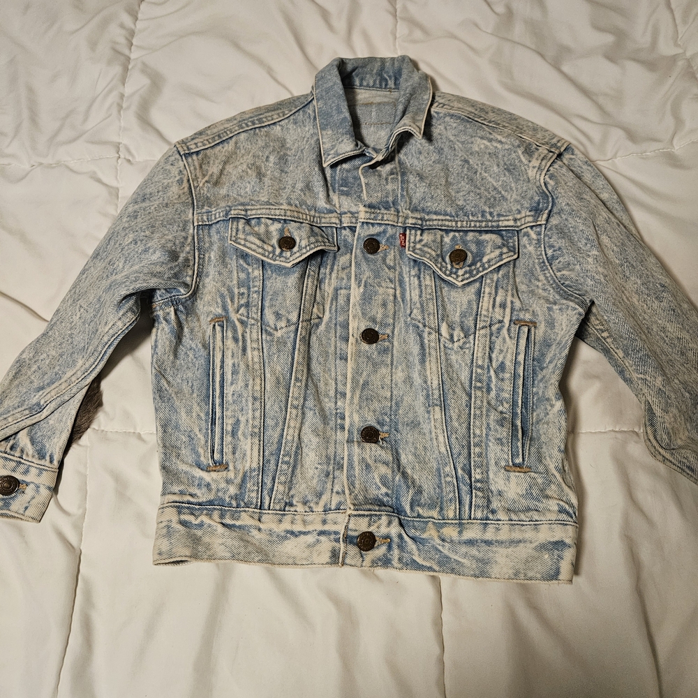 Vintage 1980s Levi's Acid Wash Denim 70507-0219 Made in USA. Size Small Jacket